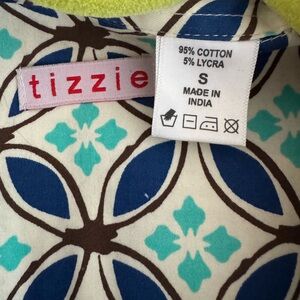 Tizzie Women's Blue and Brown Patterned Blouse